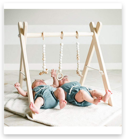 FUNNY SUPPLY Wooden Baby Gym
